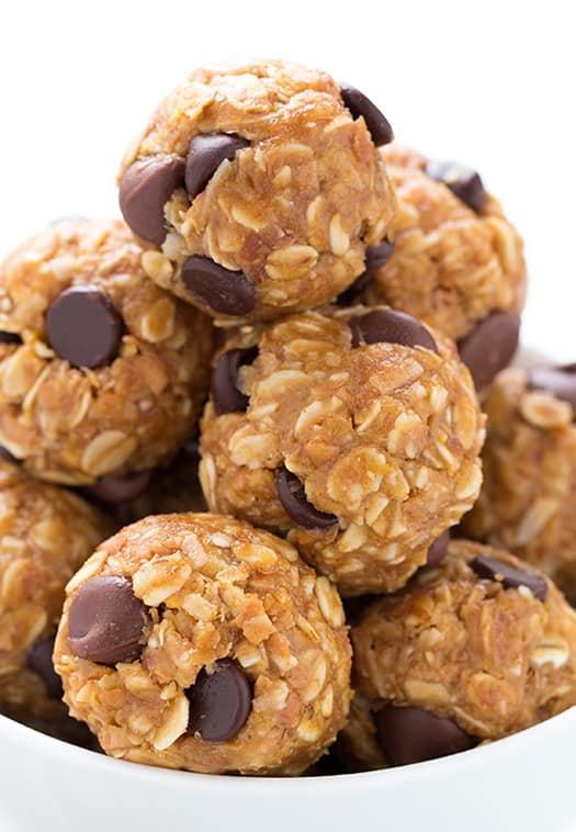 5-super-healthy-easy-to-make-bedtime-snacks