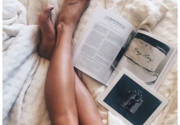 Instagram tips for solopreneurs - Legs in bed